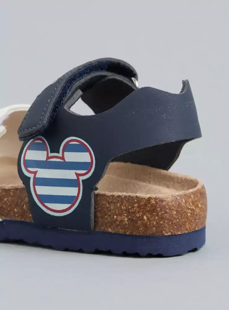 صندل بشريط إغلاق لاصق وطبعات ميكي ماوس ودونالد داك