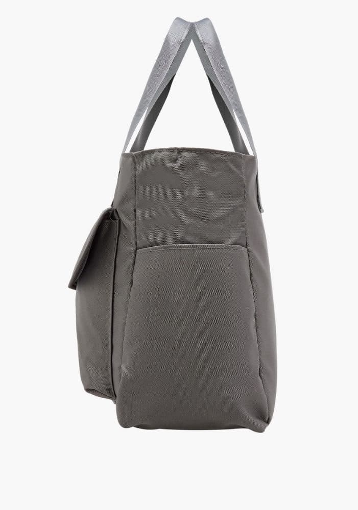 شنطة حفاضات سادة بسحّاب إغلاق ومقابض مزدوجة - حجم صغير