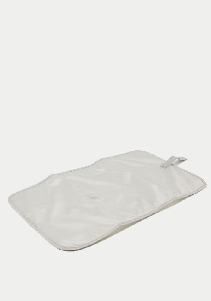 شنطة حفاضات بطبعات وحزام قابل للتعديل وسحاب إغلاق