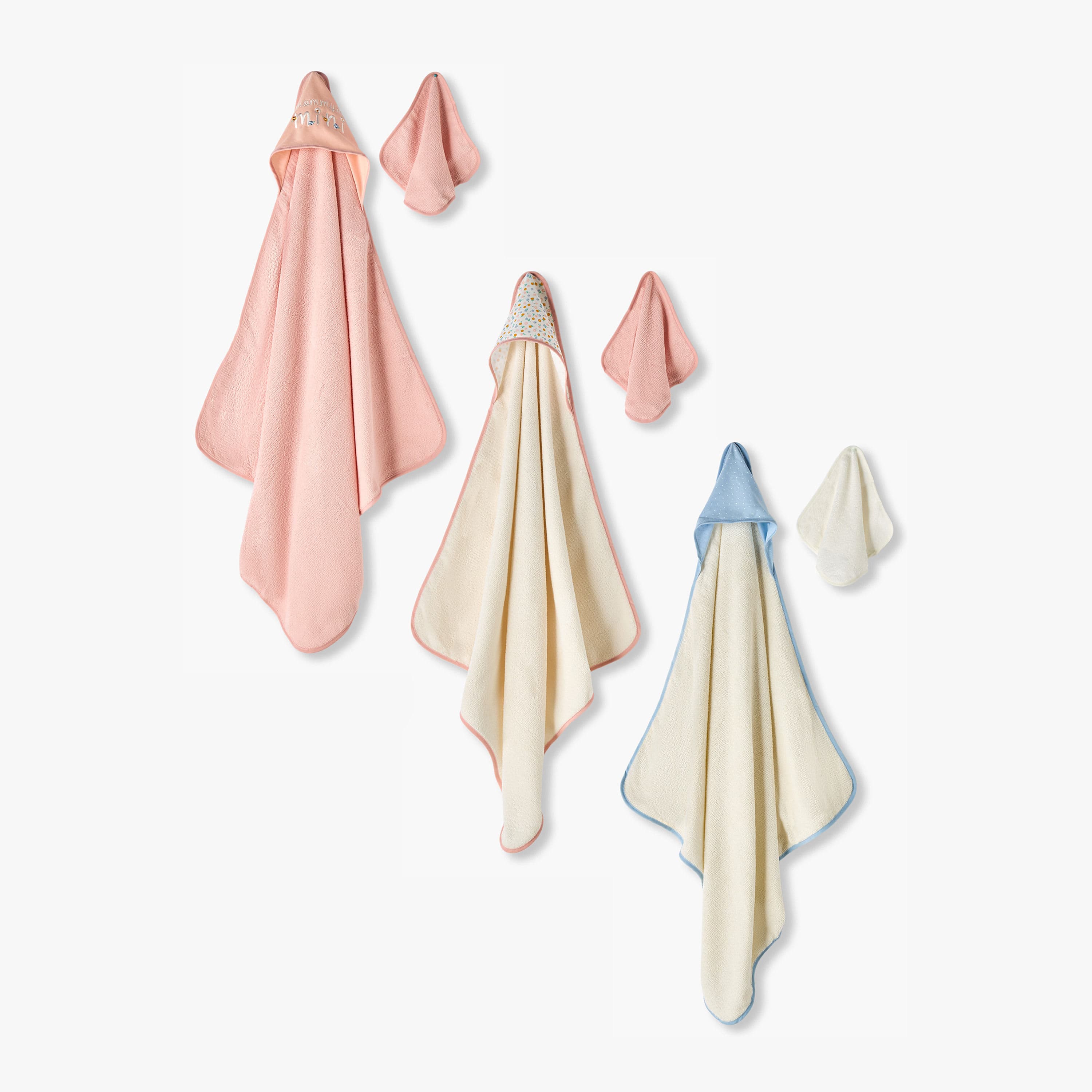 طقم منشفة بقبّعة ومناشف صغيرة 8 قطع