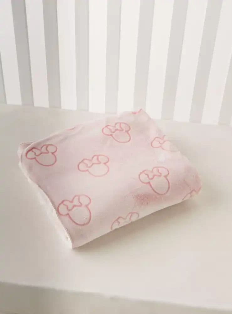 بطانية صوف فلانيل بتفاصيل ميني ماوس من ديزني- 120x140 سم